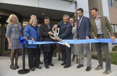 Capital Blue Cross President & CEO Todd Shamash and state Sen. Pat Browne cut the ribbon to mark the completion of Capital’s renovated Lehigh Valley headquarters.